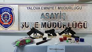 Kumar Oynatılan Derneğe Baskın