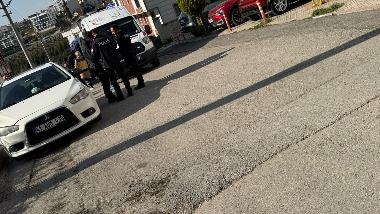Komşu aileler kavga etti; 1 ölü, 3 yaralı