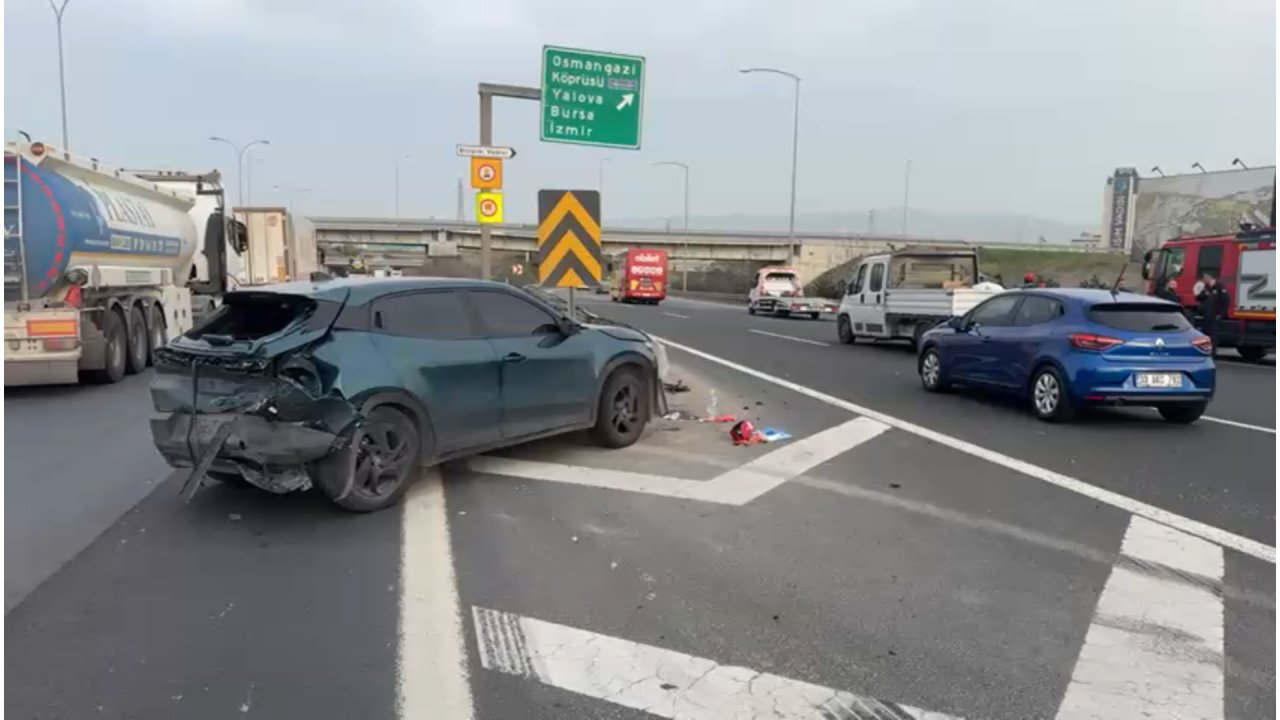 Osmangazi Köprüsü yolunda 2 cip çarpıştı: 1 yaralı