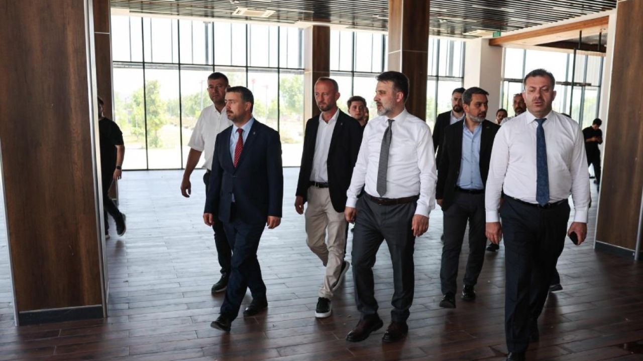Başkan Vekili Biba: Mustafakemalpaşa hak ettiği hizmetleri alacak