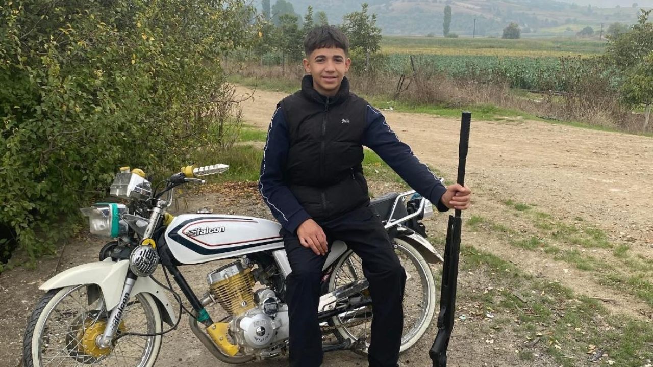 Bir gün önce satışa çıkardığı motosikletiyle yaptı