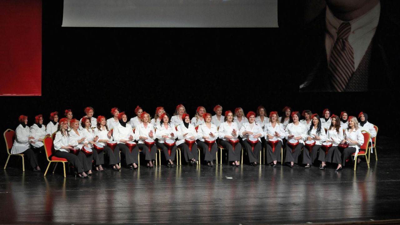 Bursa Büyükşehir Belediyesi’nden ailelere özel sanat gecesi