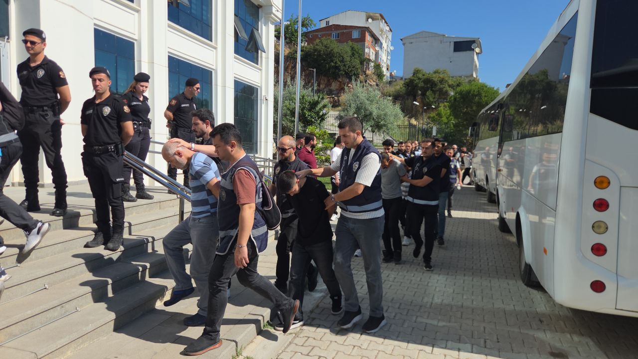 Bursa merkezli 4 ildeki uyuşturucu operasyonunda 2