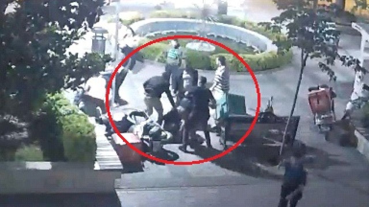 Bursa'da iş verenler ile motokuryelerin kavgası kamerada: 10 gözaltı