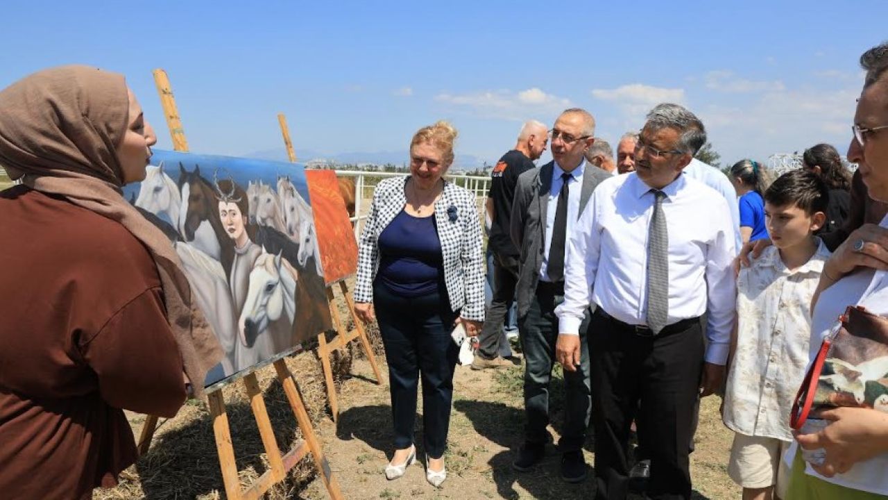 BUÜ’de bilim ve sanat ‘Atın Asaleti’ sergisinde buluştu