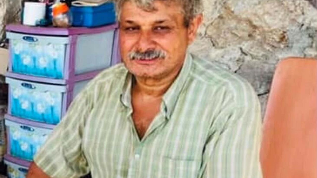 Çanakkale'de devrilen traktörün sürücüsü hayatını kaybetti
