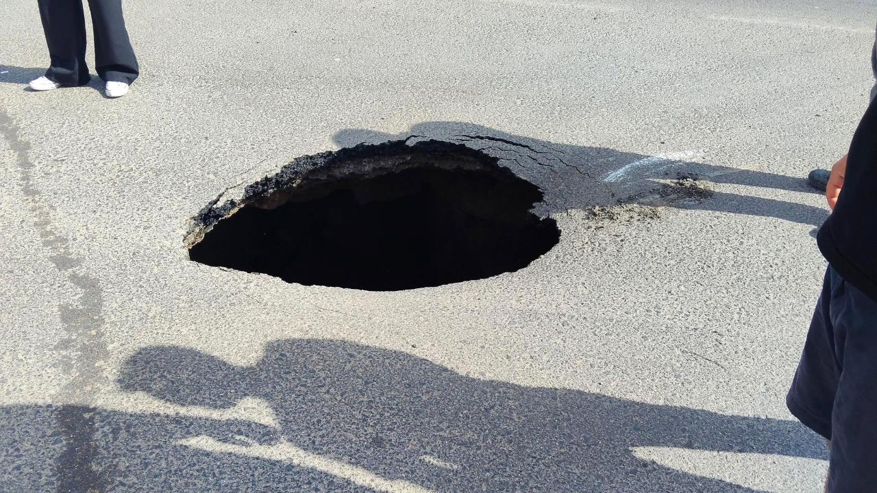 Çorlu'da Yine Yol Çöktü