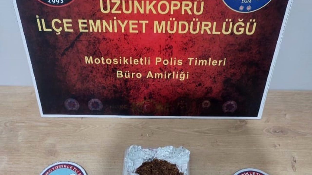 Edirne'de okul önünde uyuşturucu satışına 2 tutuklama