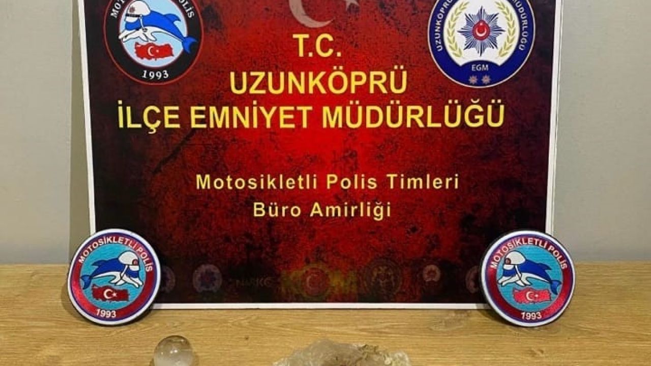 Edirne’de üzerinde uyuşturucuyla yakalanan şüpheli