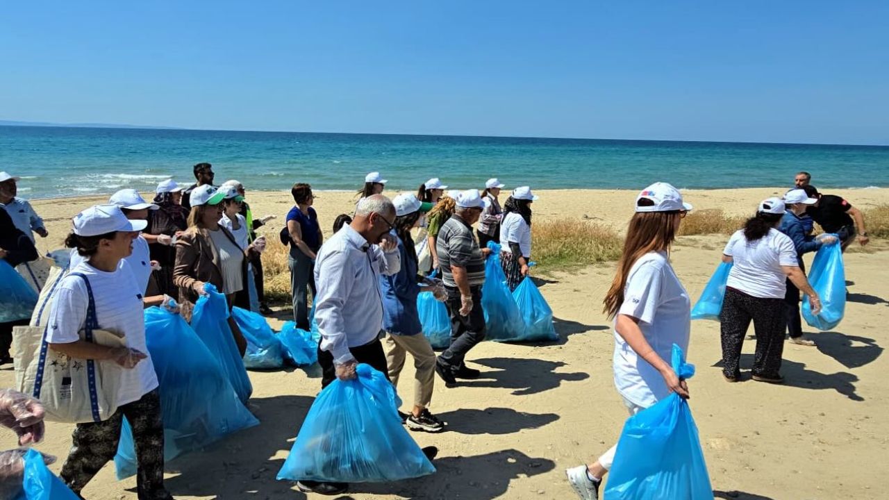 Enez’de, Çevre Haftası kapsamında temizlik etkinliği düzenlendi
