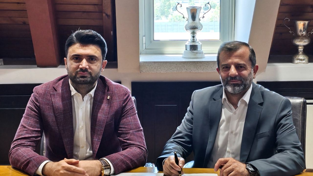 Mustafa Işık ve Şükrü Deviren Bursaspor Vakfı’na üye oldu