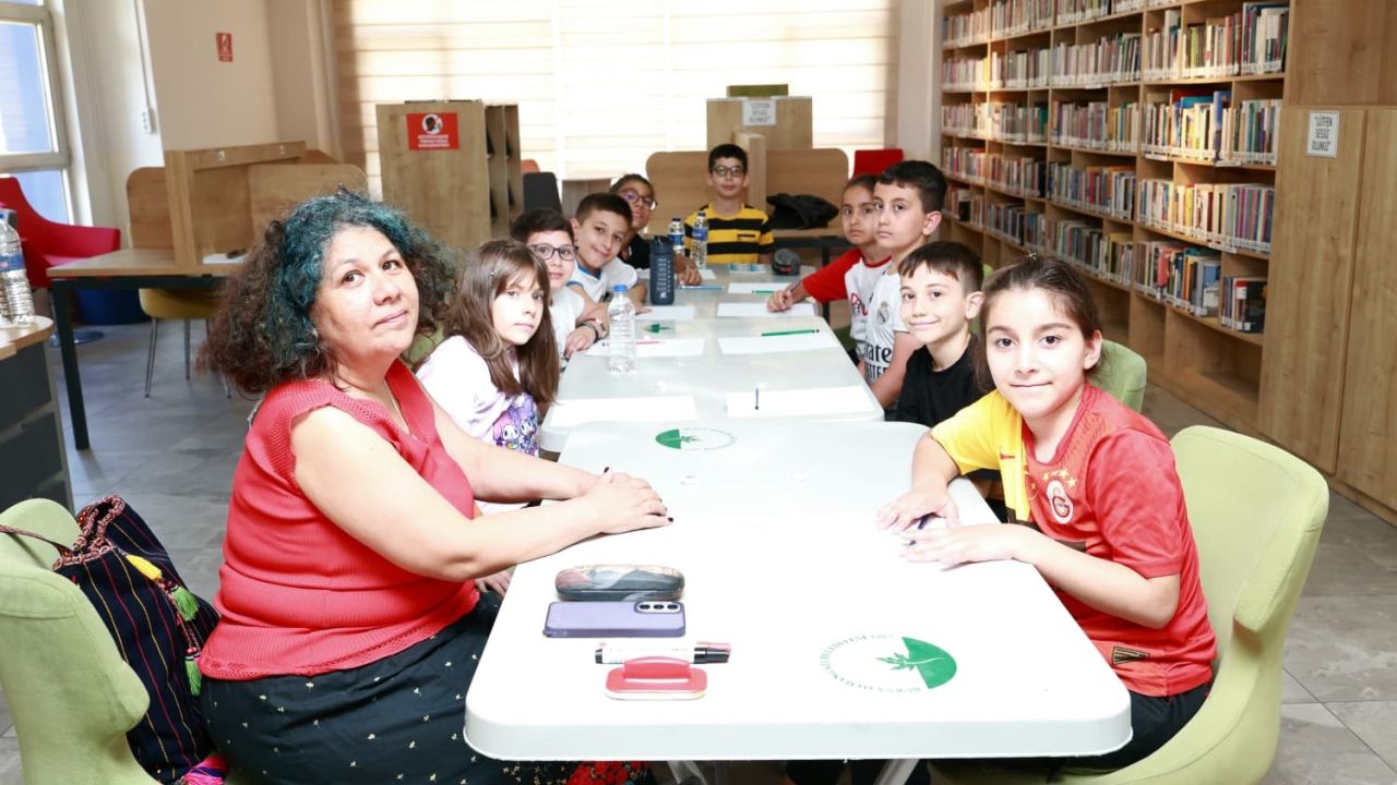 Osmangazi’de ‘Küçük Yazarlar Atölyesi’ne yoğun ilgi