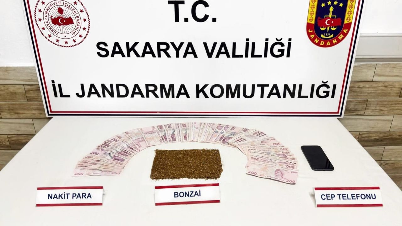 Sakarya'da uyuşturucu operasyonu: 4 tutuklama