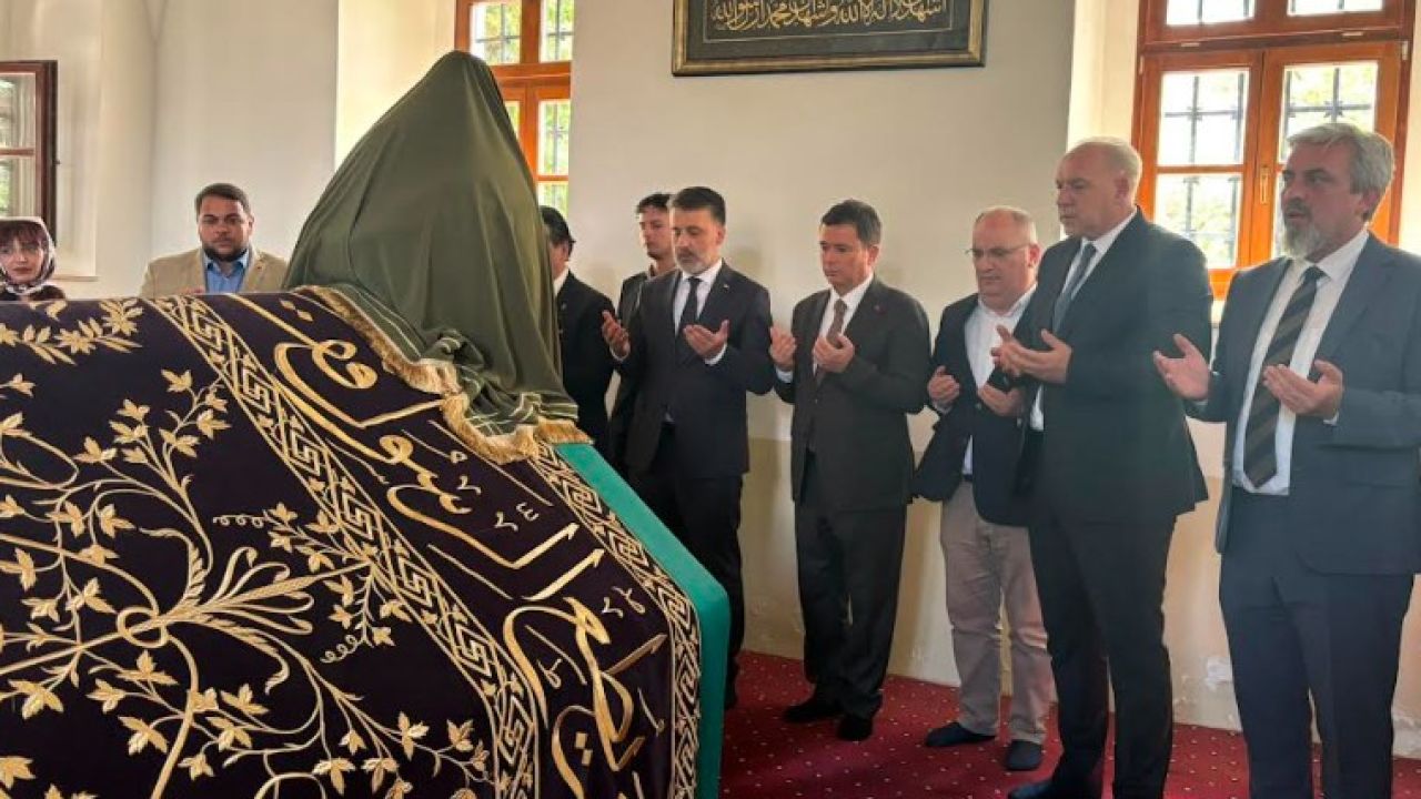 Sultan 1. Murad Han, vefatının 637’nci yılında Kosova'daki türbesinde anıldı
