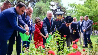 15 Temmuz şehitleri anısına 253 gül fidanı dikildi