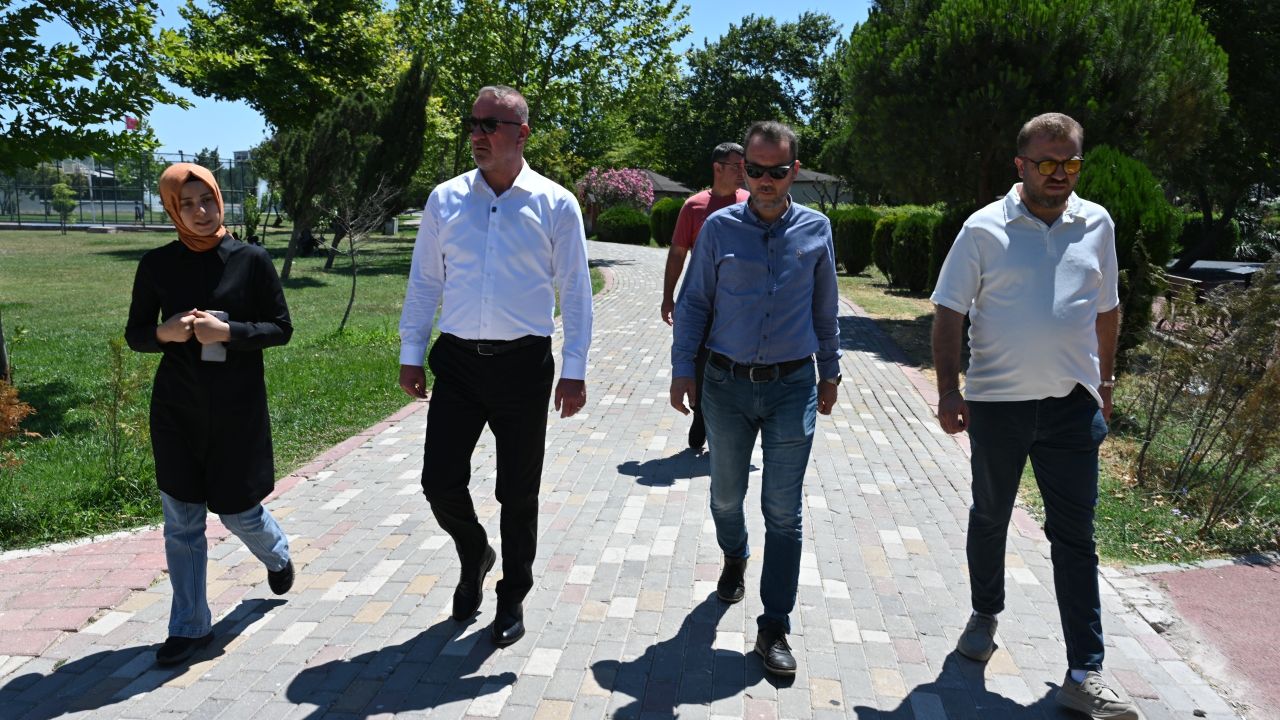Başkan Karabatı, ilçedeki çalışmaları yerinde inceledi