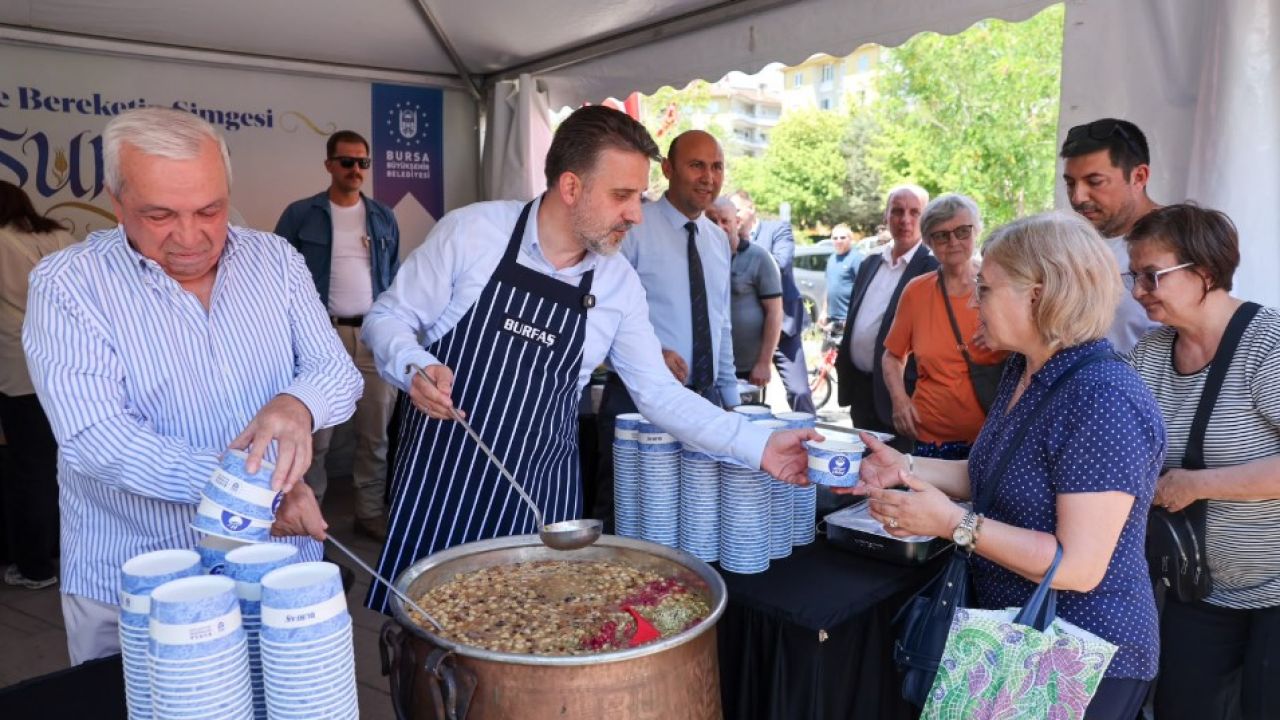 Başkan Vekili Biba'dan Nilüfer'de aşure ikramı
