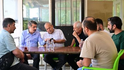 Başkan Yılmaz, Teleferik Mahallesi’nde esnafla bir araya geldi