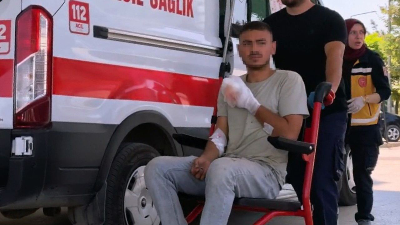 Domaniç’teki inşatta testereyle parmaklarını kesen işçi, tedavi için Bursa’ya getirildi
