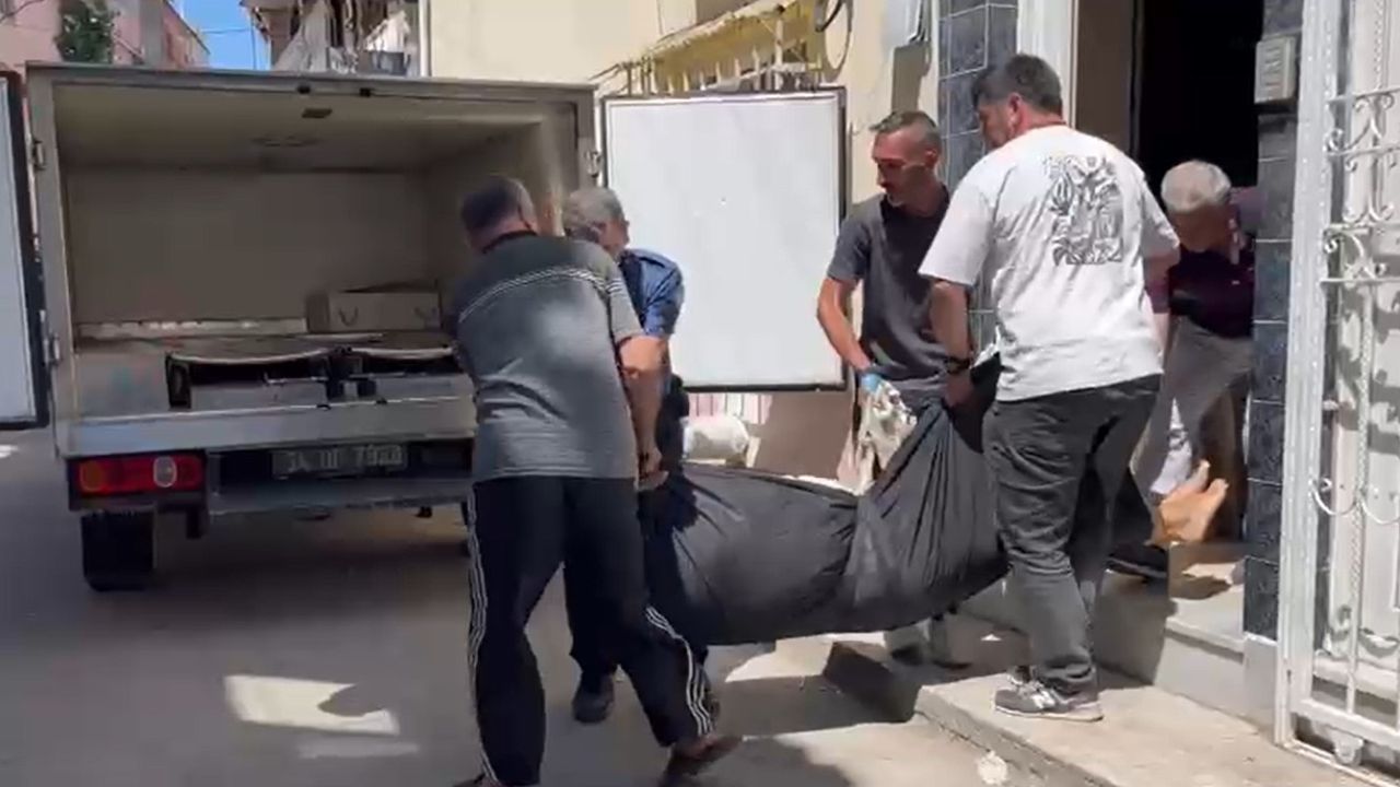 Evinin merdivenlerinden düşerek öldü