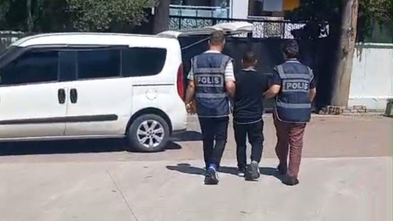 Kesinleşmiş hapis cezaları olan 10 şüpheli, yakalanıp tutuklandı